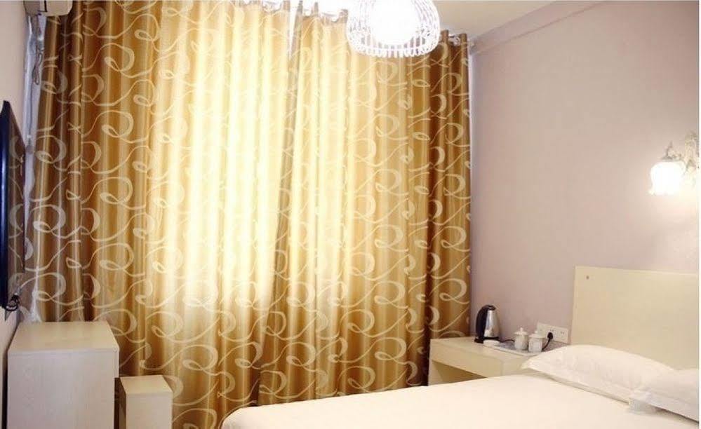 Luoyang Love Me Fashion Hotel 외부 사진